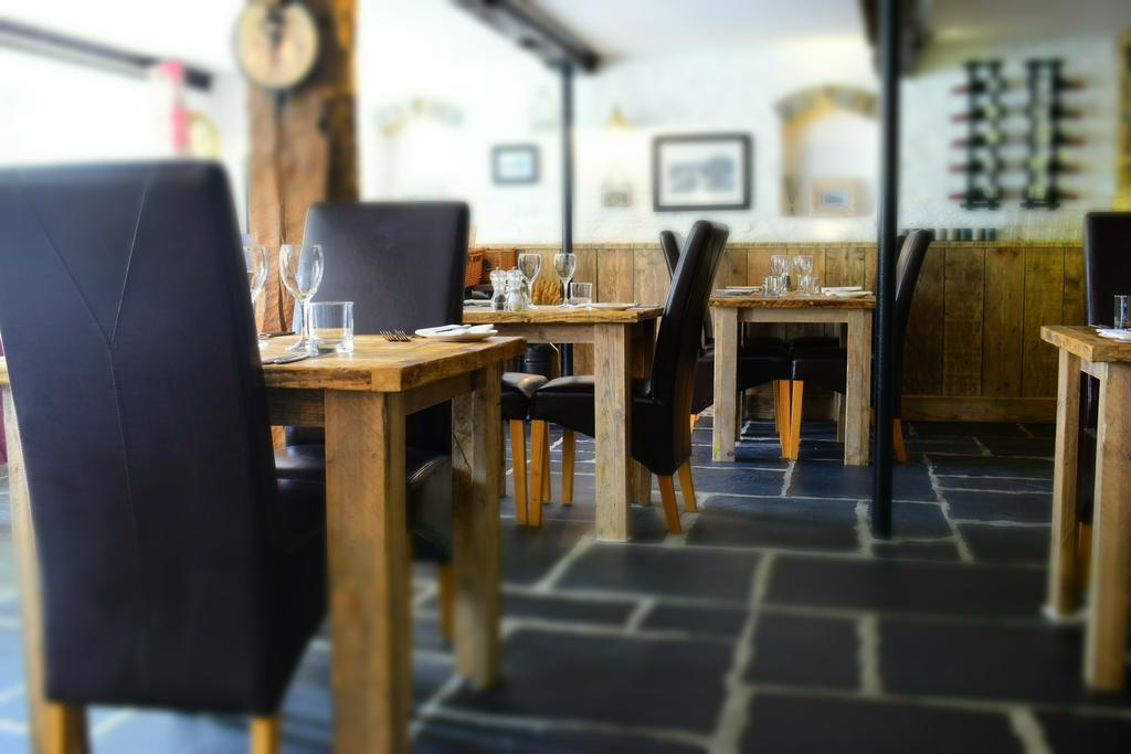 The Old Mill House Bed & Breakfast Padstow Bagian luar foto