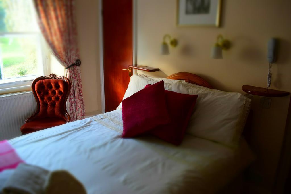 The Old Mill House Bed & Breakfast Padstow Bagian luar foto