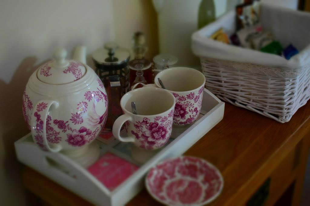 The Old Mill House Bed & Breakfast Padstow Bagian luar foto