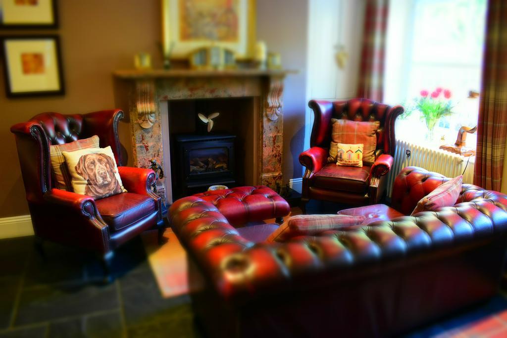 The Old Mill House Bed & Breakfast Padstow Bagian luar foto