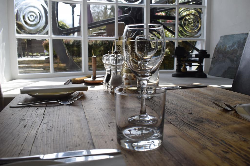 The Old Mill House Bed & Breakfast Padstow Bagian luar foto
